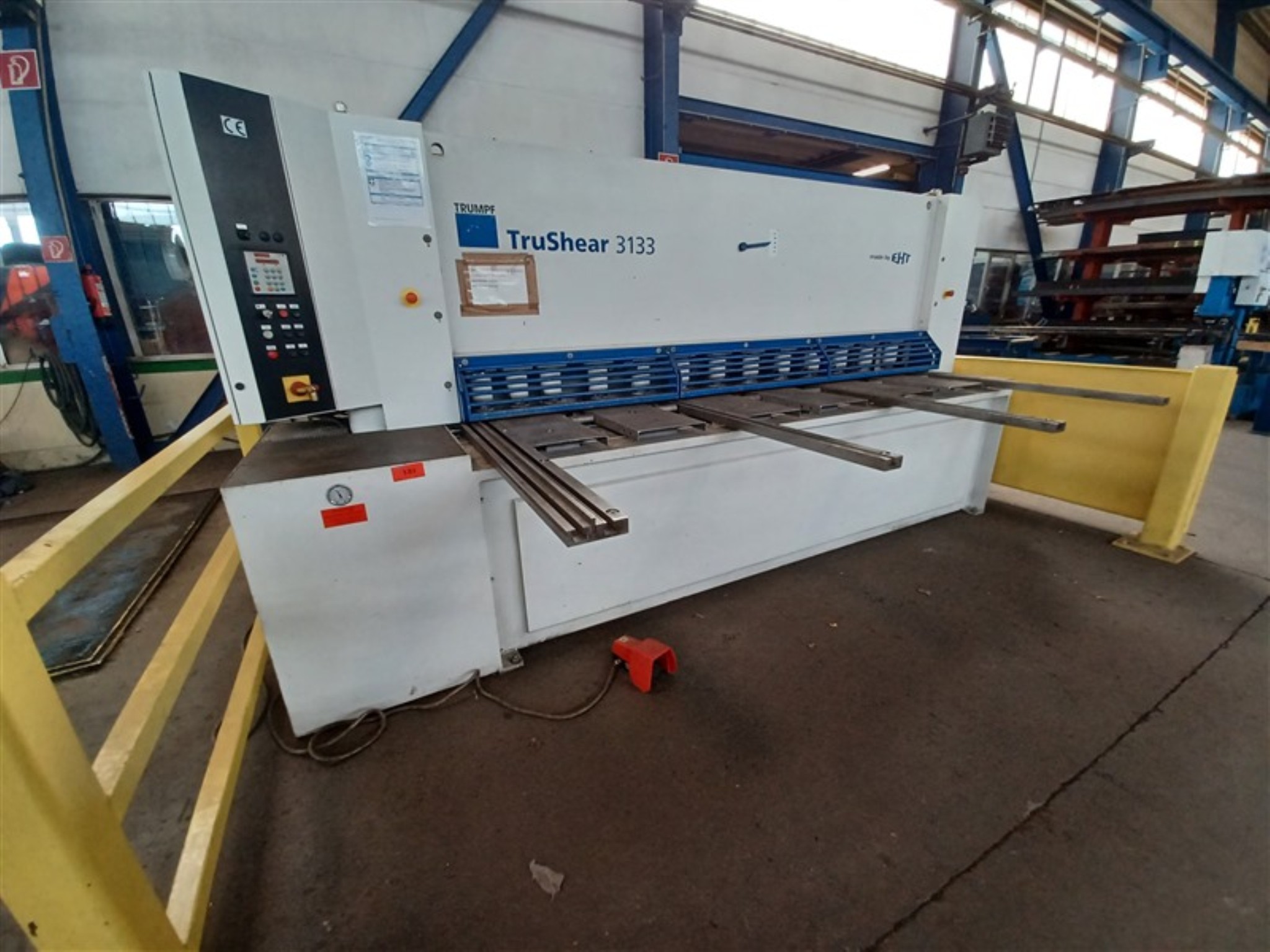 Dobro vzdrževana oprema in stroji iz delavnice nekdanjega podjetja Hülsenbusch Apparatebau-3