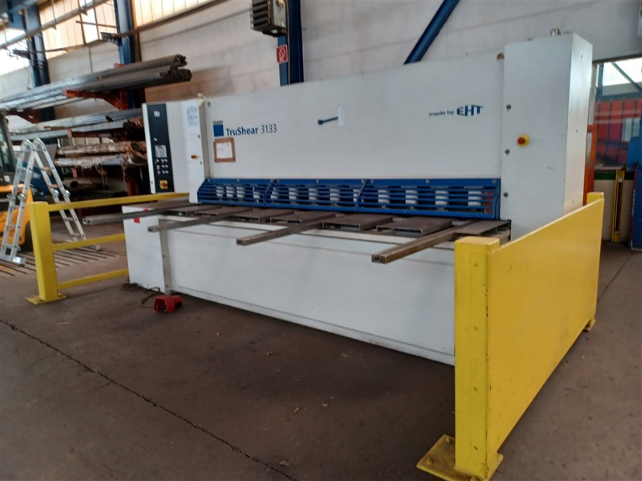 Dobro vzdrževana oprema in stroji iz delavnice nekdanjega podjetja Hülsenbusch Apparatebau-5