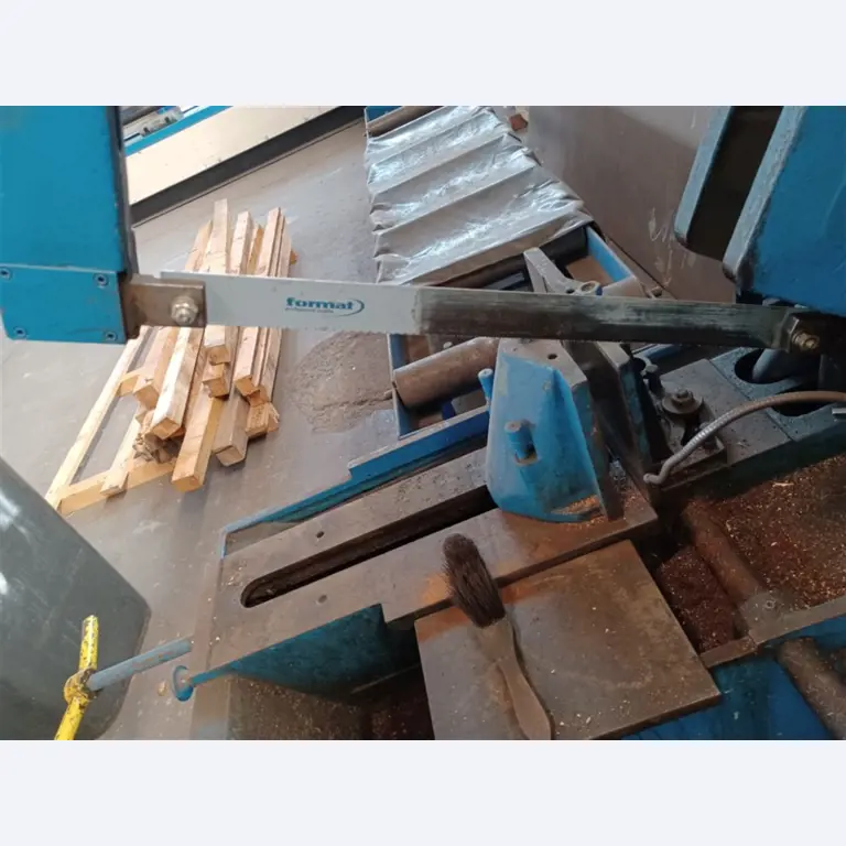 Goed onderhouden werkplaatsapparatuur en machines van het voormalige bedrijf Hülsenbusch Apparatebau-3