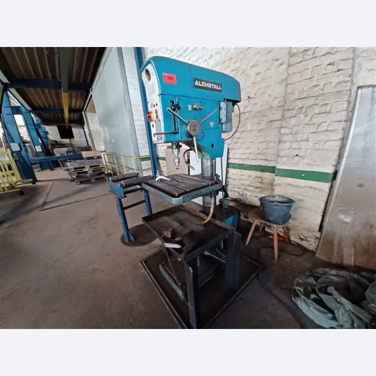 Gepflegte Werkstattausstattung sowie Maschinen der ehem. Firma Hülsenbusch Apparatebau-5