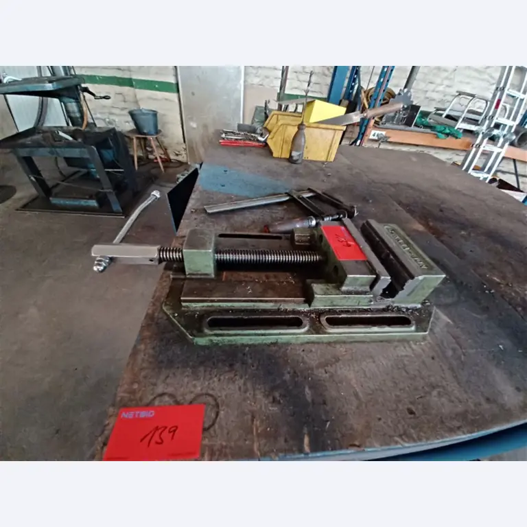 Gepflegte Werkstattausstattung sowie Maschinen der ehem. Firma Hülsenbusch Apparatebau-8