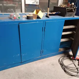 Werkbank/ weiteres Werkstattequipment