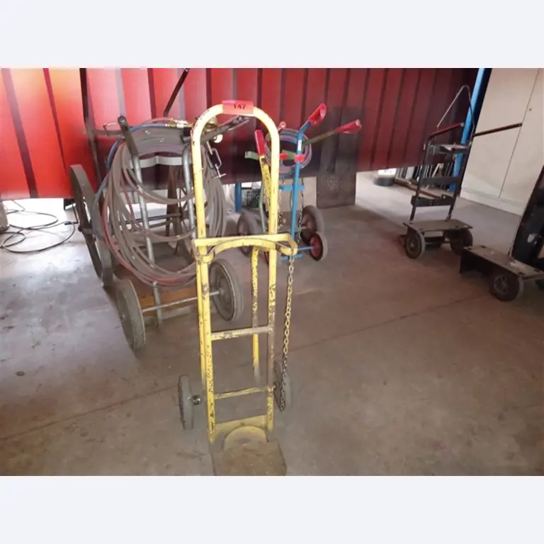 Well-maintained workshop equipment and machines from fmr. Hülsenbusch Apparatebau-2