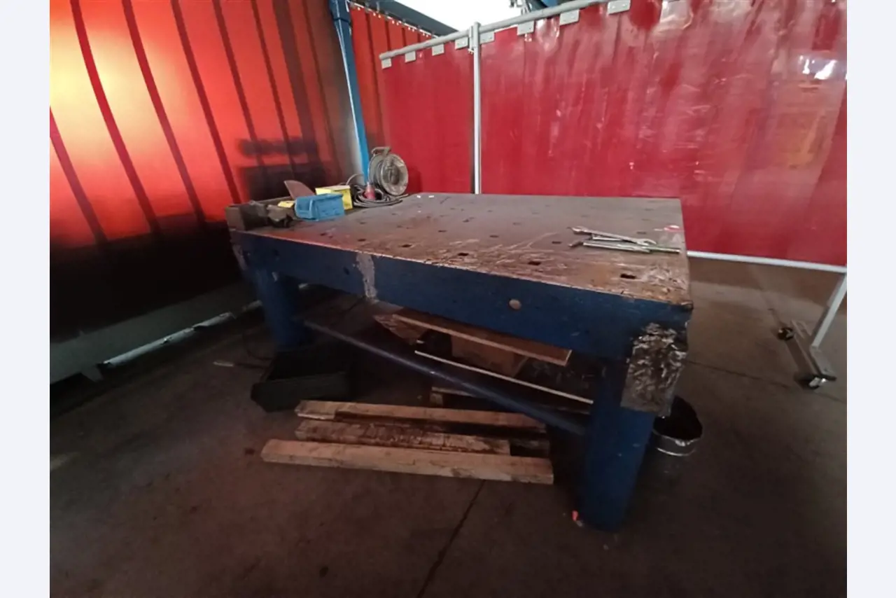 Well-maintained workshop equipment and machines from fmr. Hülsenbusch Apparatebau-1