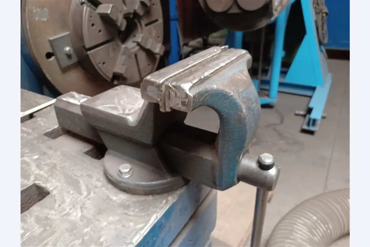 Well-maintained workshop equipment and machines from fmr. Hülsenbusch Apparatebau-3