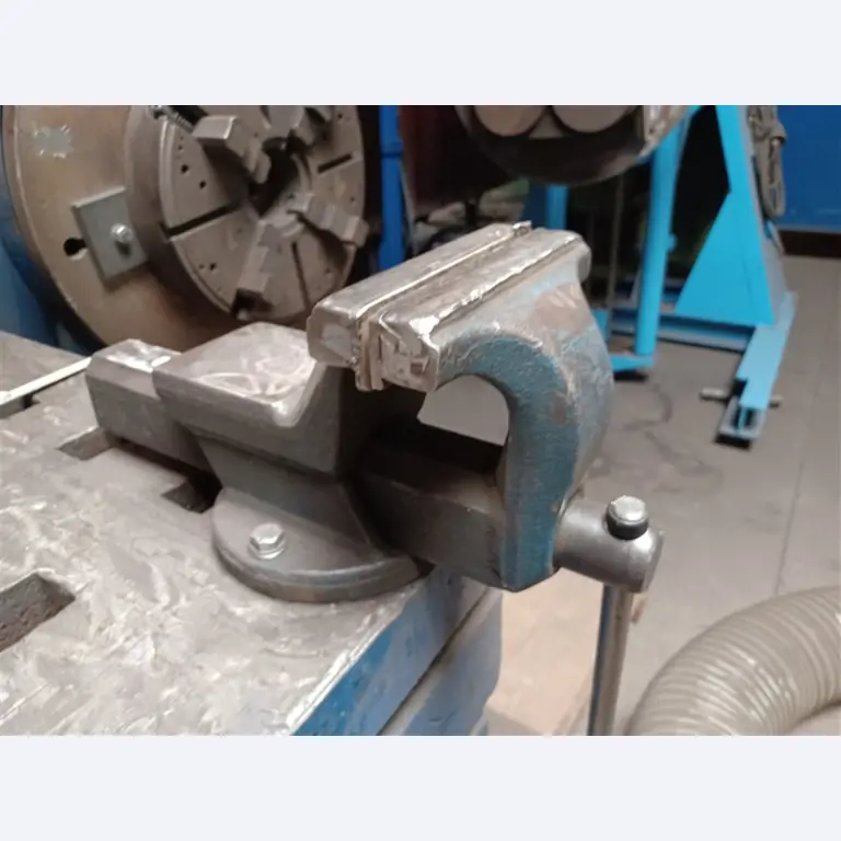 Well-maintained workshop equipment and machines from fmr. Hülsenbusch Apparatebau-3