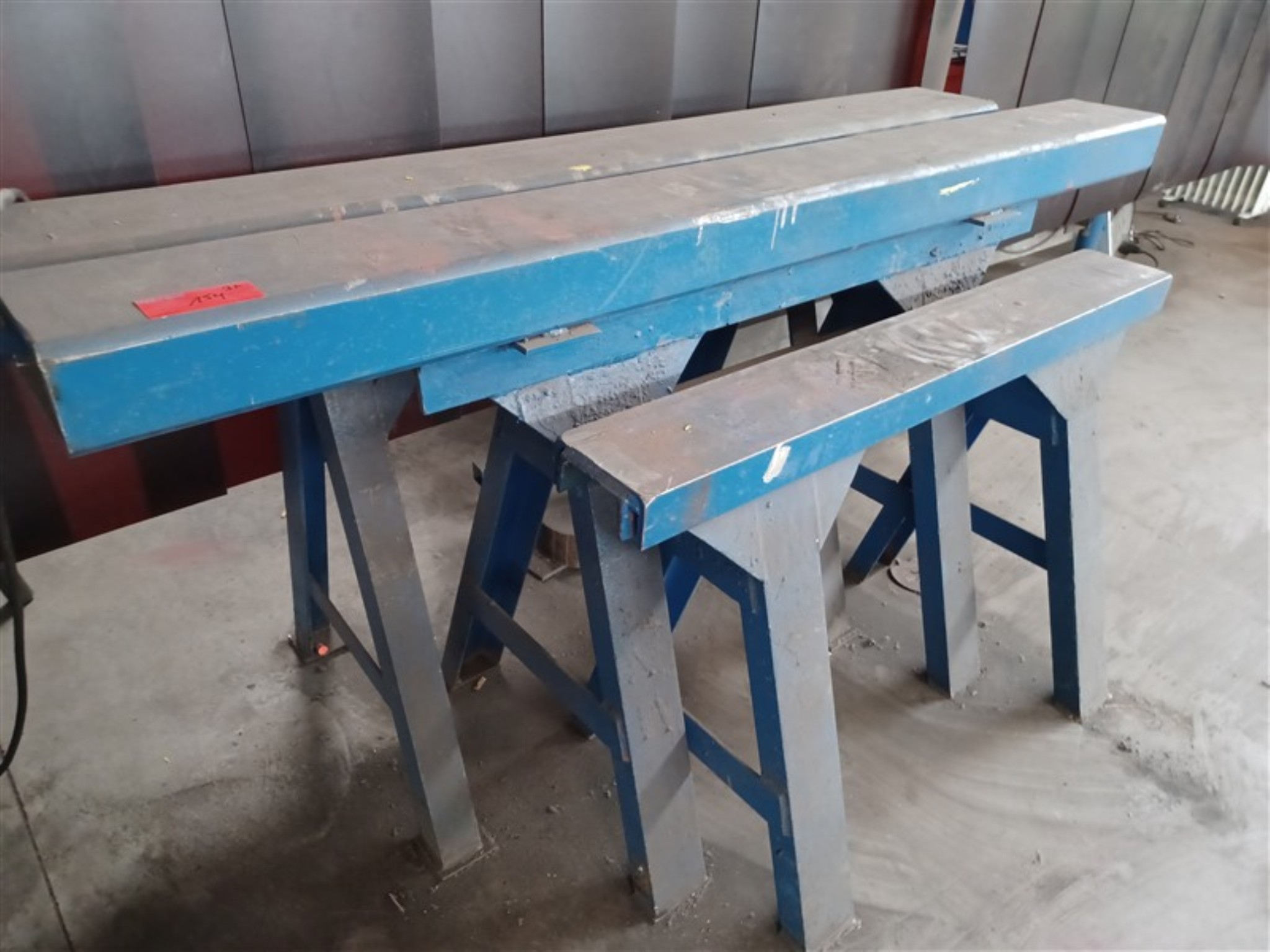 Dobrze utrzymany sprzęt warsztatowy i maszyny dawnej firmy Hülsenbusch Apparatebau-4