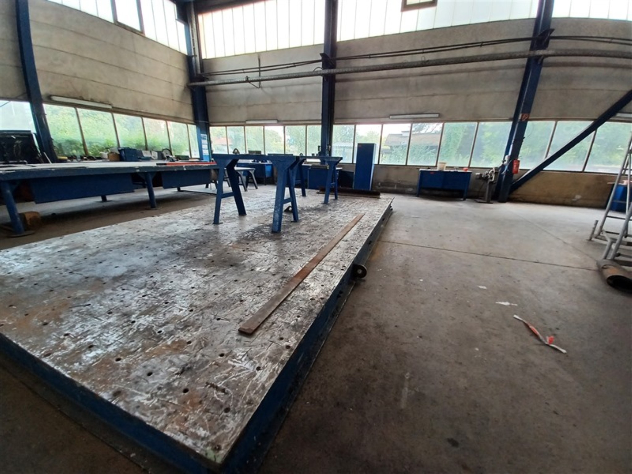 Dobře udržované dílenské vybavení a stroje z bývalé firmy Hülsenbusch Apparatebau.-2