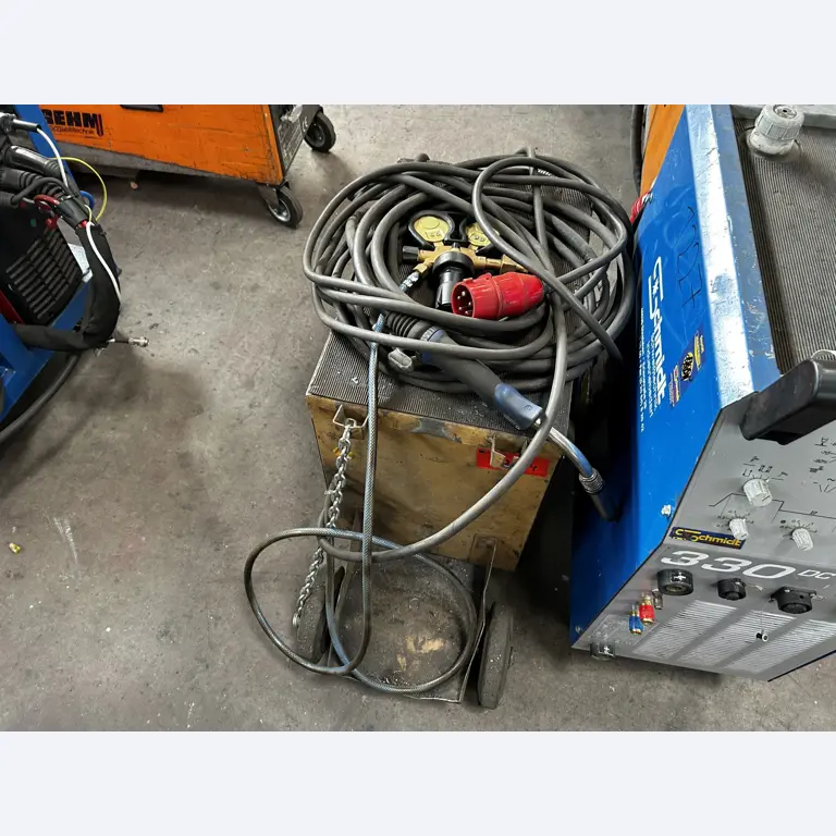 Well-maintained workshop equipment and machines from fmr. Hülsenbusch Apparatebau-2