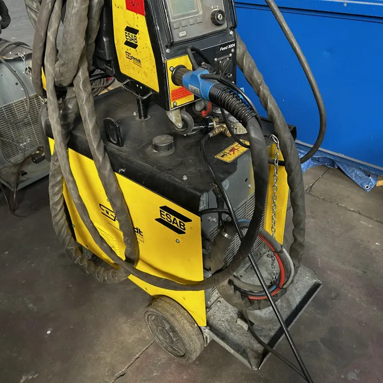 MIG - Schweißgerät ESAB MIG 5002 CW