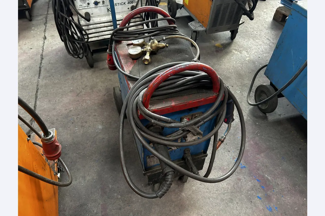 Well-maintained workshop equipment and machines from fmr. Hülsenbusch Apparatebau-1