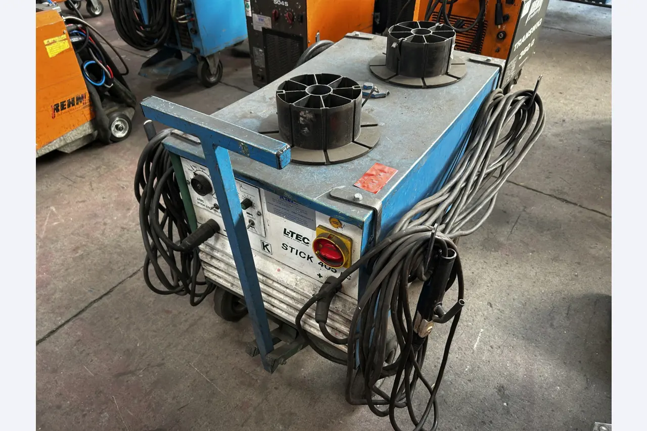 Well-maintained workshop equipment and machines from fmr. Hülsenbusch Apparatebau-1