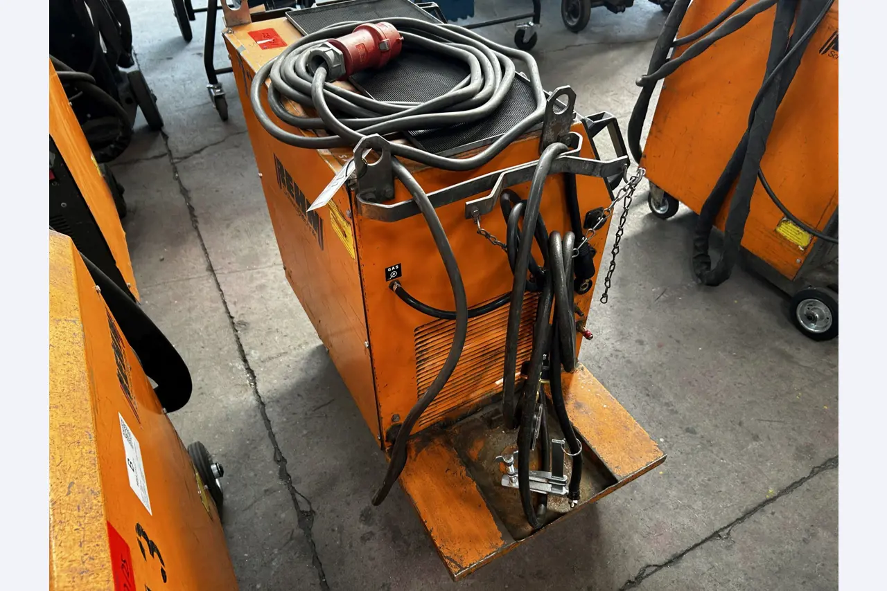 Well-maintained workshop equipment and machines from fmr. Hülsenbusch Apparatebau-5