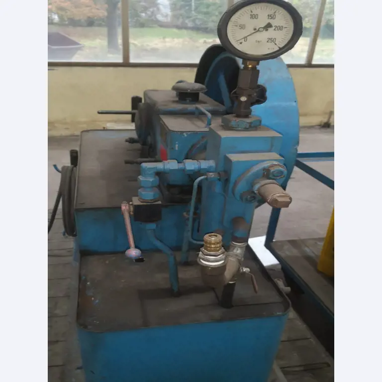 Well-maintained workshop equipment and machines from fmr. Hülsenbusch Apparatebau-1