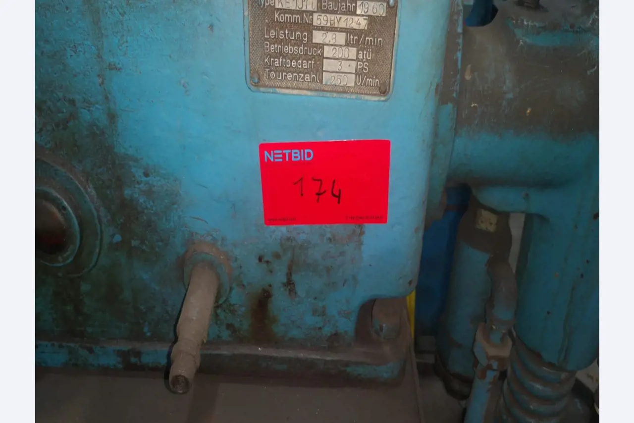 Well-maintained workshop equipment and machines from fmr. Hülsenbusch Apparatebau-2