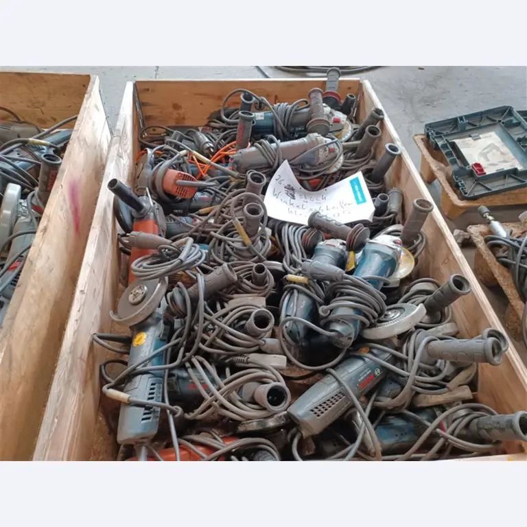 Equipement d'atelier bien entretenu et machines de l'ancienne société Hülsenbusch Apparatebau-1