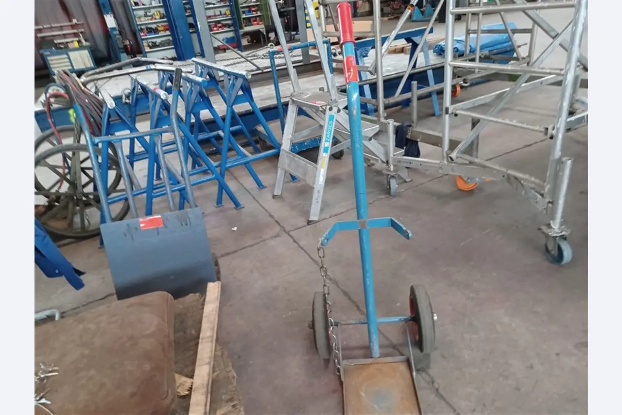 Well-maintained workshop equipment and machines from fmr. Hülsenbusch Apparatebau-3