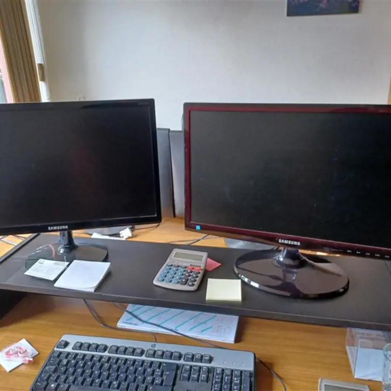 1 Posten IT-Ausstattung