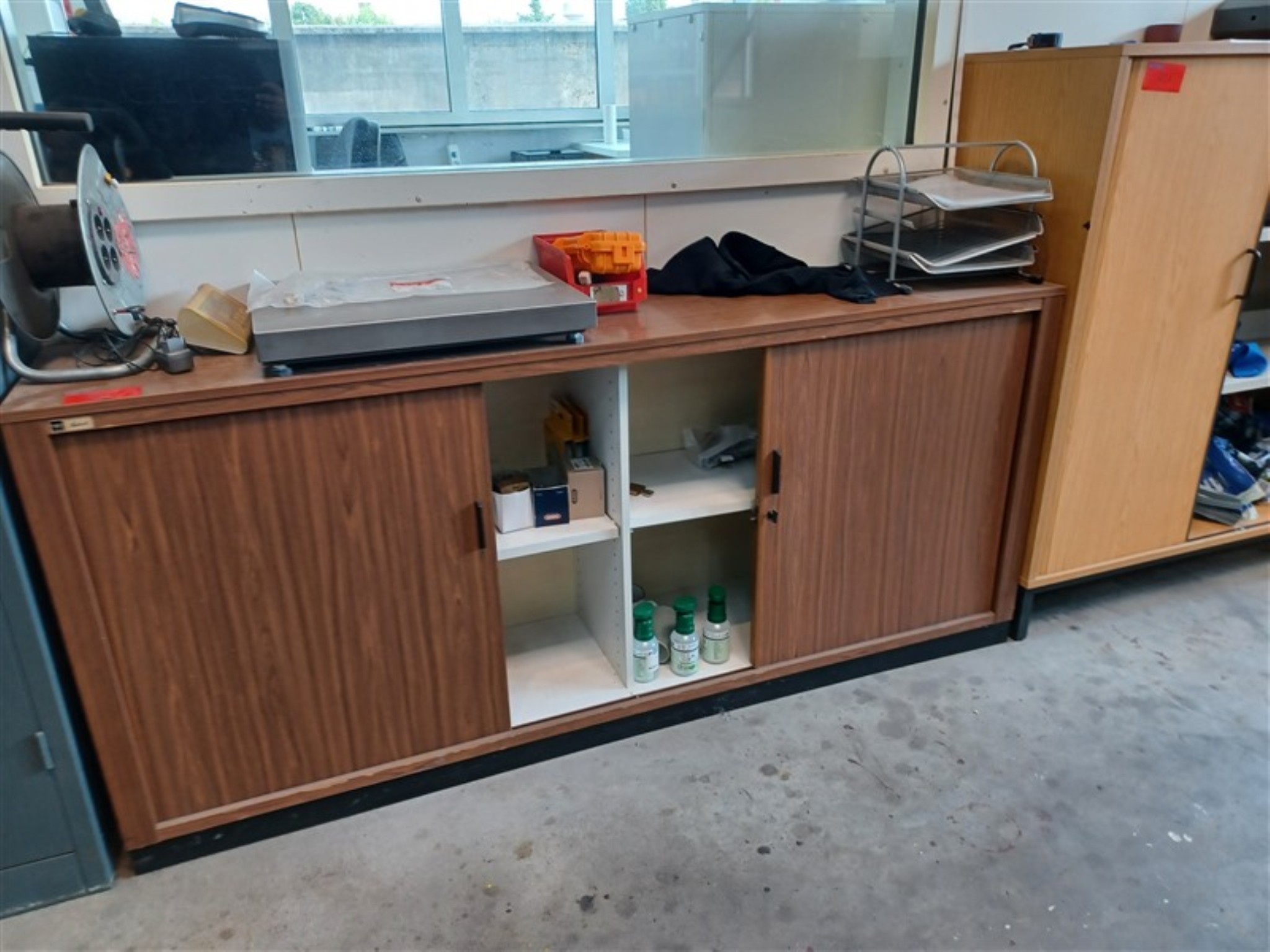 Equipement d'atelier bien entretenu et machines de l'ancienne société Hülsenbusch Apparatebau-3