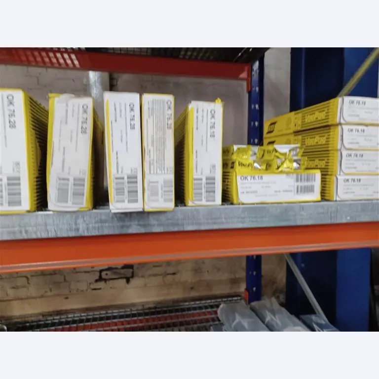 Dobrze utrzymany sprzęt warsztatowy i maszyny dawnej firmy Hülsenbusch Apparatebau-12