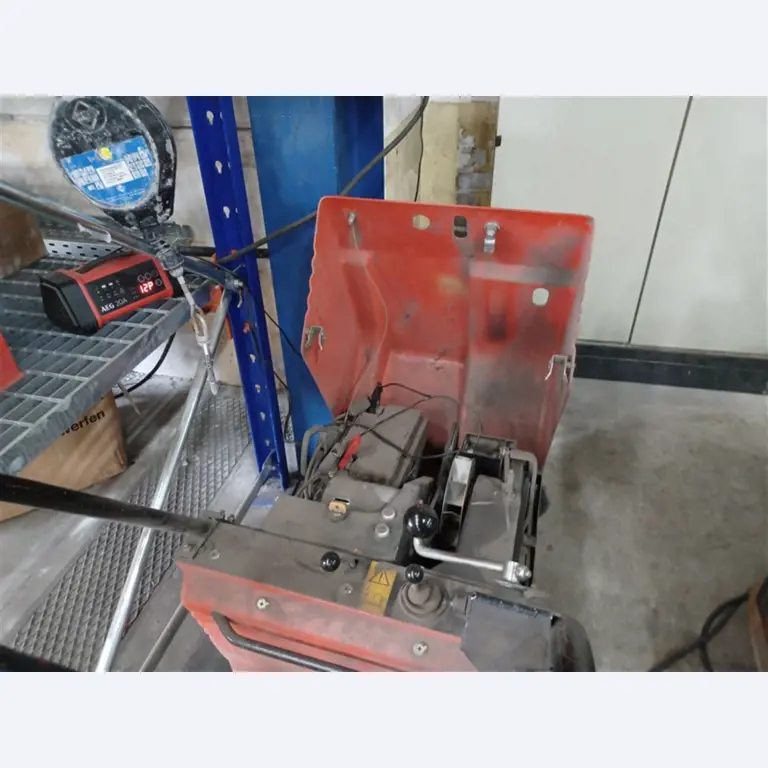 Equipos y máquinas de taller en buen estado de la antigua empresa Hülsenbusch Apparatebau-2