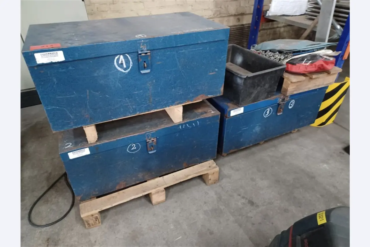 Equipos y máquinas de taller en buen estado de la antigua empresa Hülsenbusch Apparatebau-4
