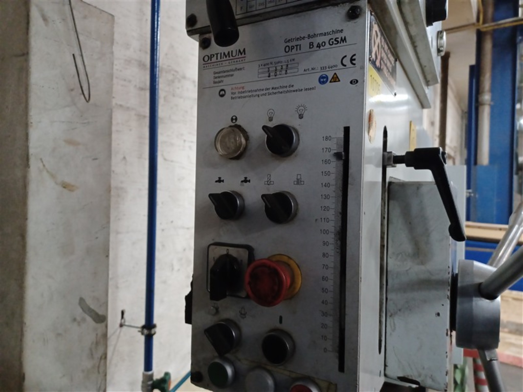 Equipement d'atelier bien entretenu et machines de l'ancienne société Hülsenbusch Apparatebau-3