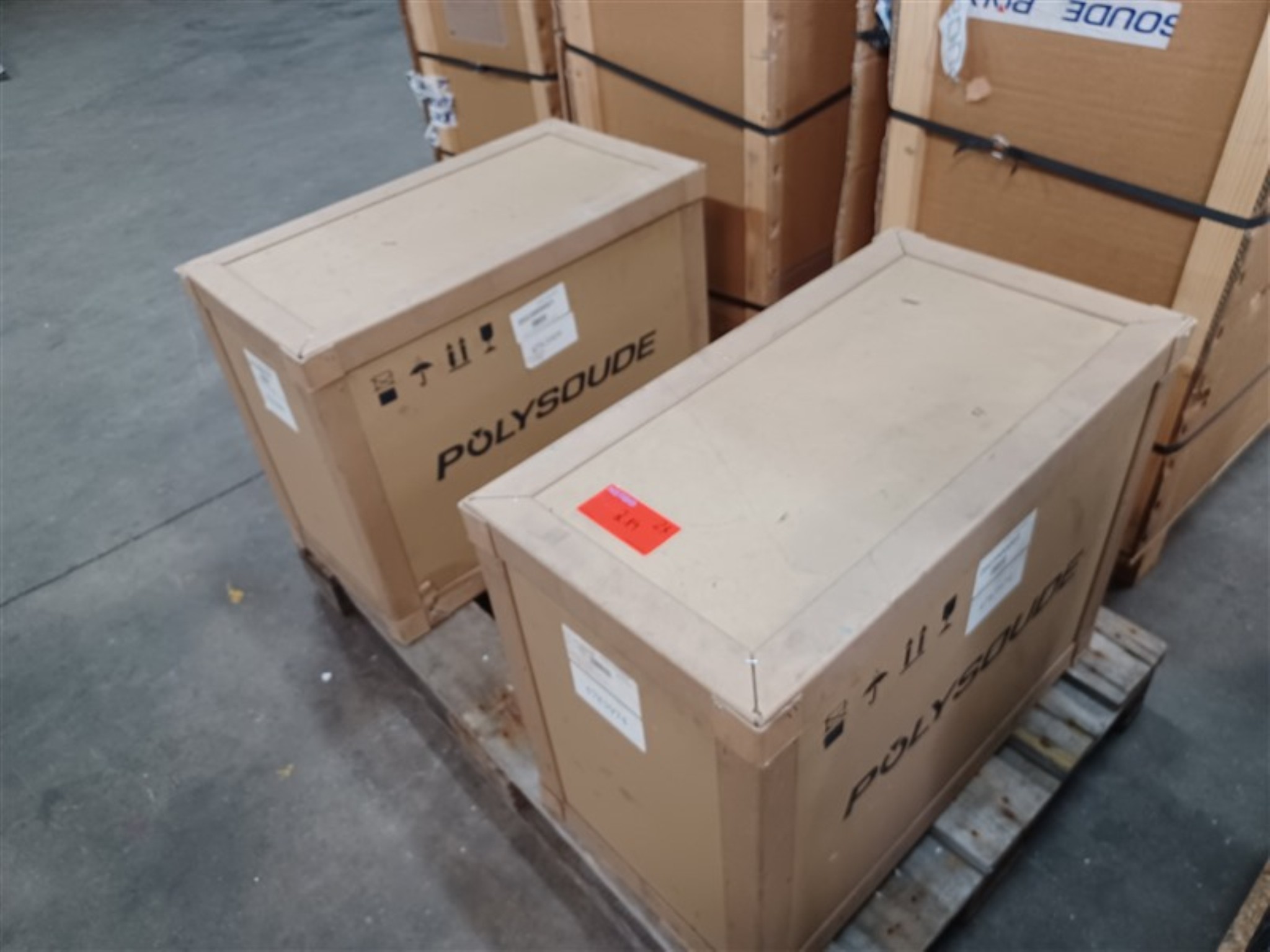 Equipement d'atelier bien entretenu et machines de l'ancienne société Hülsenbusch Apparatebau-11