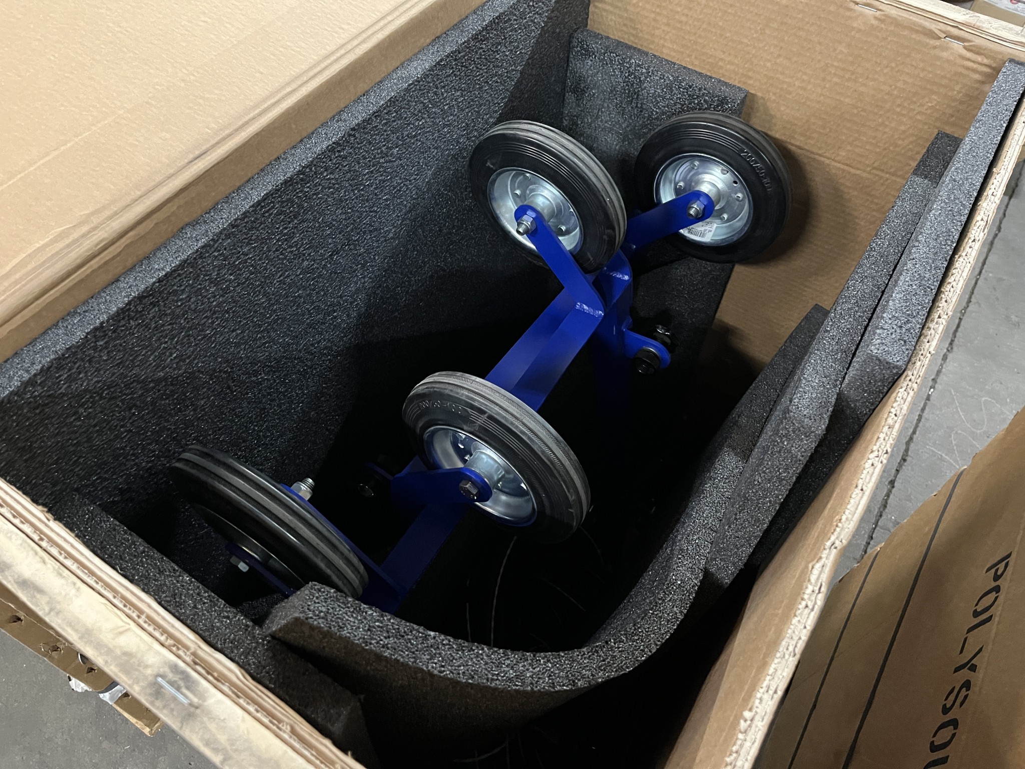 Equipement d'atelier bien entretenu et machines de l'ancienne société Hülsenbusch Apparatebau-17