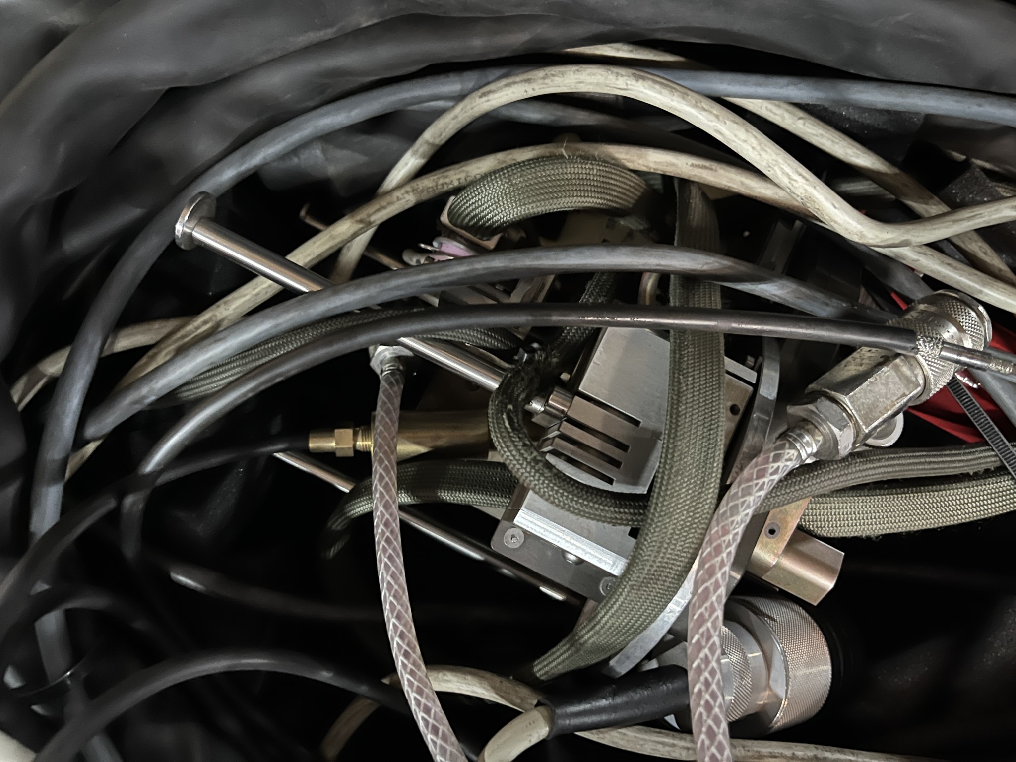 Equipement d'atelier bien entretenu et machines de l'ancienne société Hülsenbusch Apparatebau-29