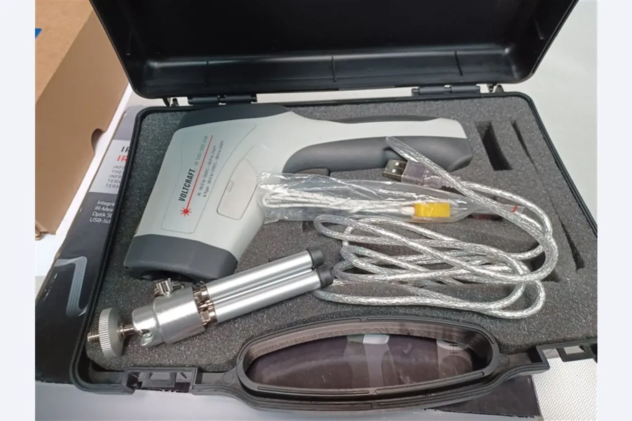 Equipos y máquinas de taller en buen estado de la antigua empresa Hülsenbusch Apparatebau-1