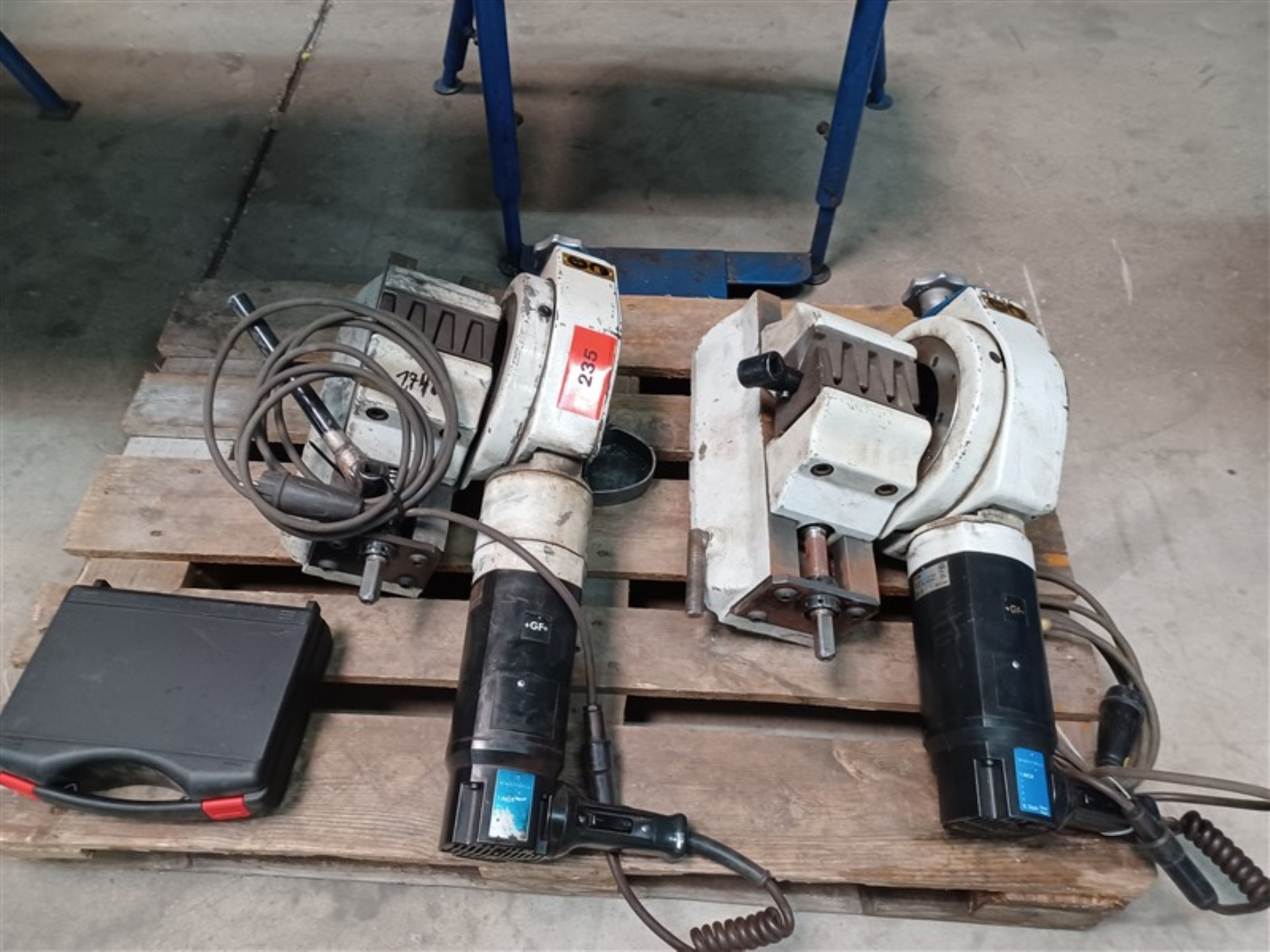 Equipos y máquinas de taller en buen estado de la antigua empresa Hülsenbusch Apparatebau-2