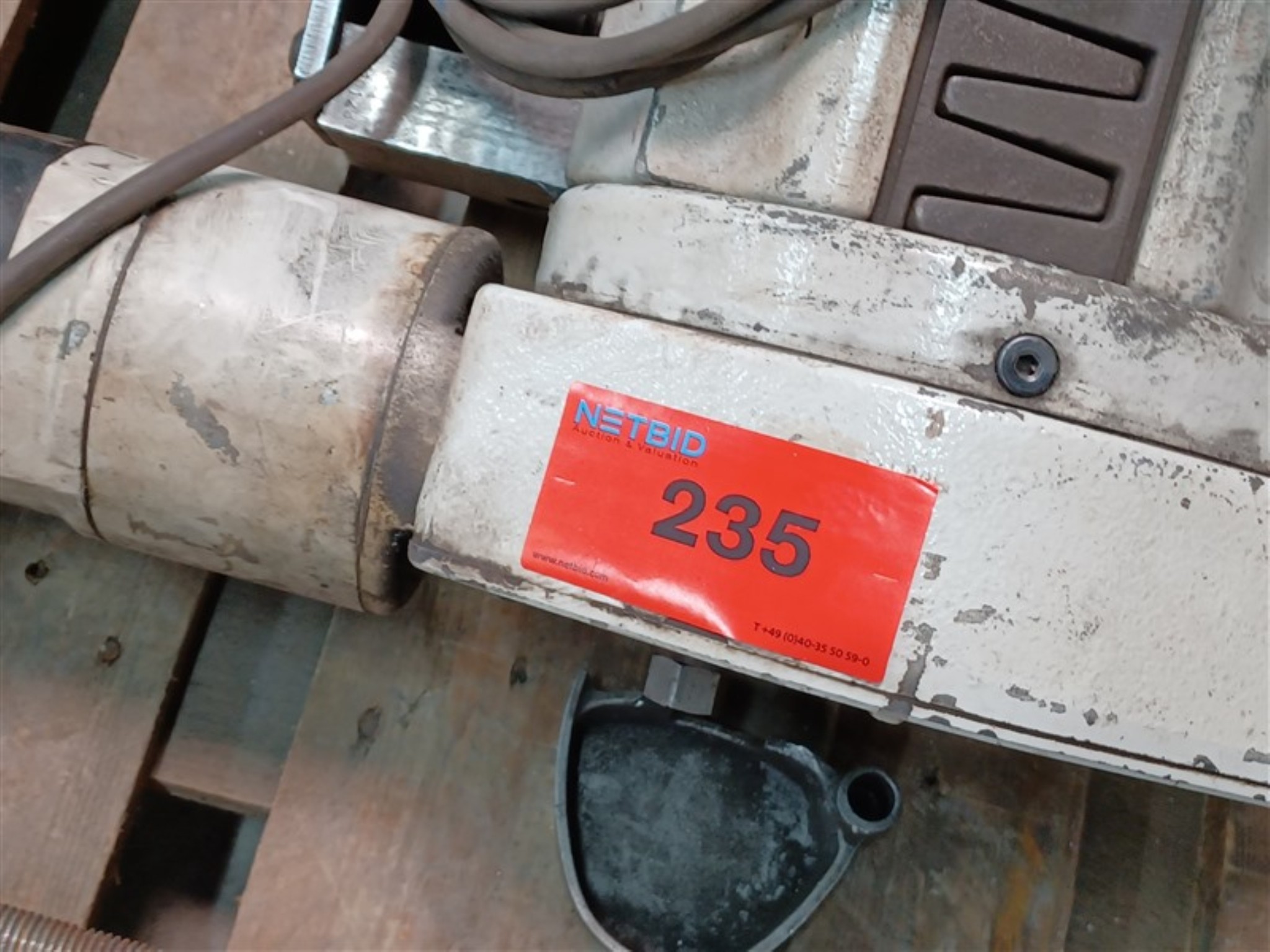 Equipos y máquinas de taller en buen estado de la antigua empresa Hülsenbusch Apparatebau-3