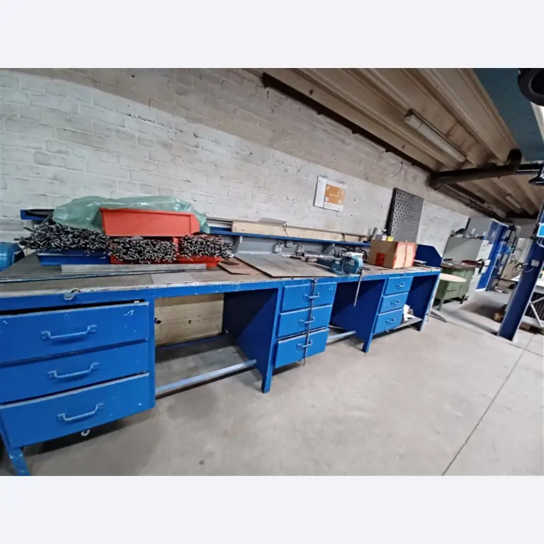 Equipos y máquinas de taller en buen estado de la antigua empresa Hülsenbusch Apparatebau-7