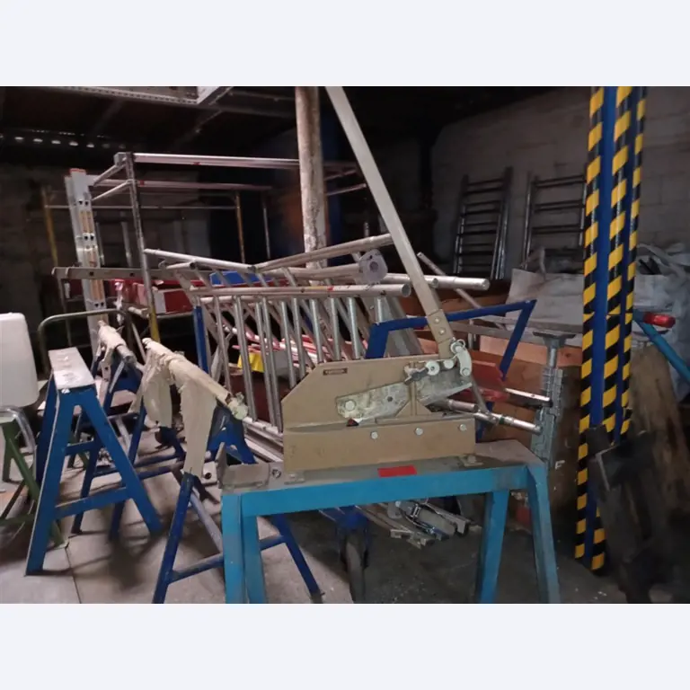 Equipos y máquinas de taller en buen estado de la antigua empresa Hülsenbusch Apparatebau-3