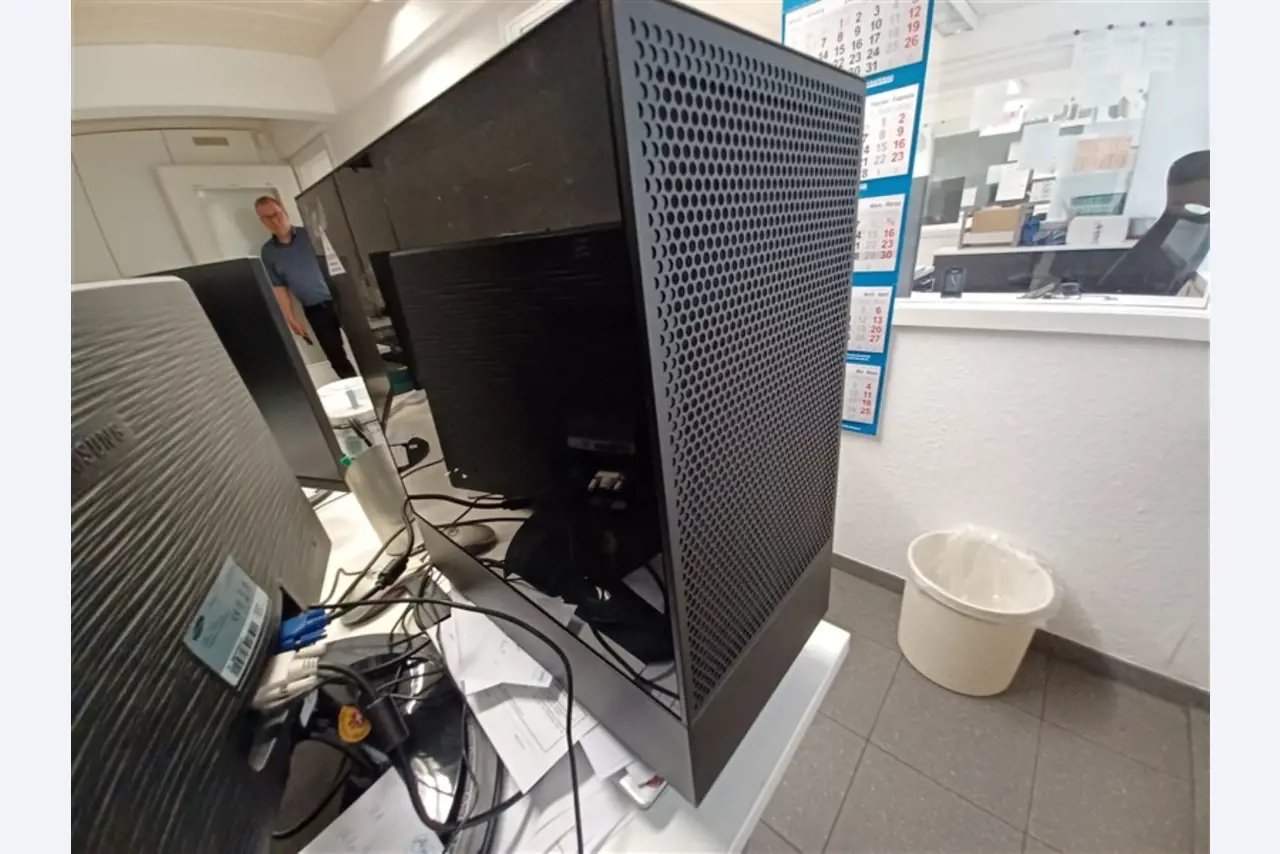 Gepflegte Werkstattausstattung sowie Maschinen der ehem. Firma Hülsenbusch Apparatebau-7