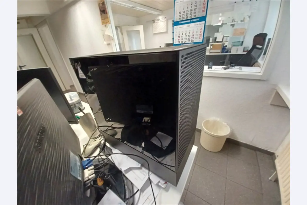 Gepflegte Werkstattausstattung sowie Maschinen der ehem. Firma Hülsenbusch Apparatebau-8