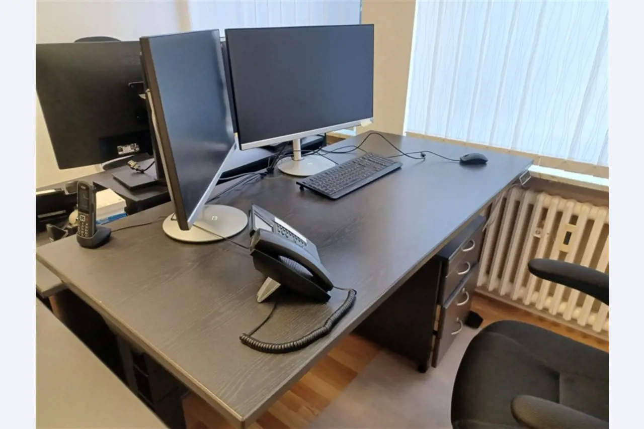 Gepflegte Werkstattausstattung sowie Maschinen der ehem. Firma Hülsenbusch Apparatebau-11