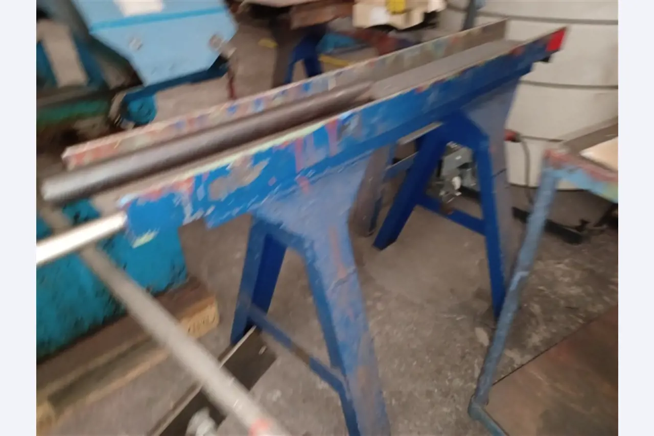 Dobře udržované dílenské vybavení a stroje z bývalé firmy Hülsenbusch Apparatebau.-4