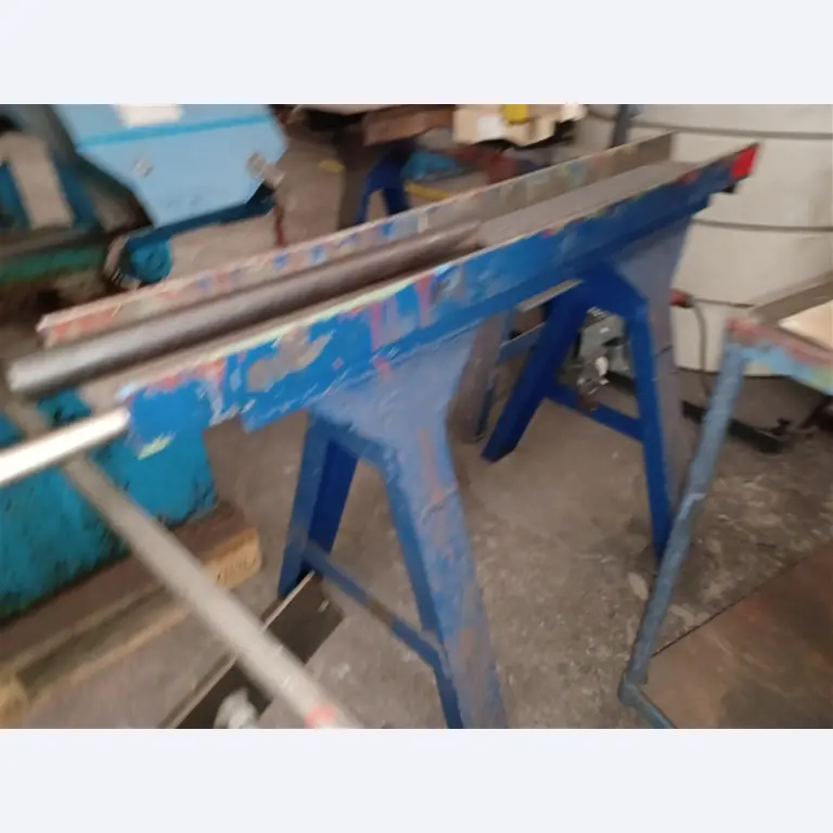 Dobře udržované dílenské vybavení a stroje z bývalé firmy Hülsenbusch Apparatebau.-4