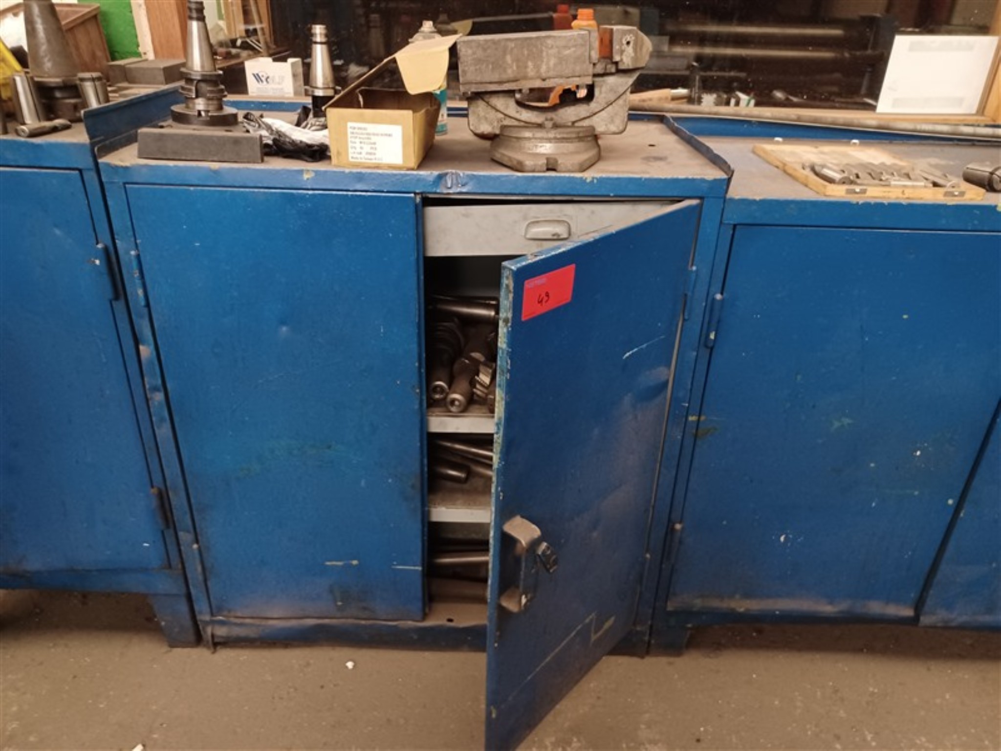 Well-maintained workshop equipment and machines from fmr. Hülsenbusch Apparatebau-7