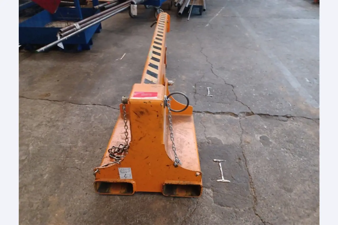 Dobře udržované dílenské vybavení a stroje od společnosti Hülsenbusch Apparatebau-2