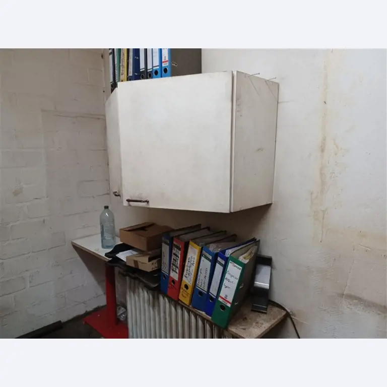 Dobře udržované dílenské vybavení a stroje z bývalé firmy Hülsenbusch Apparatebau.-3