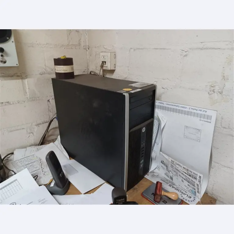 Dobře udržované dílenské vybavení a stroje z bývalé firmy Hülsenbusch Apparatebau.-5