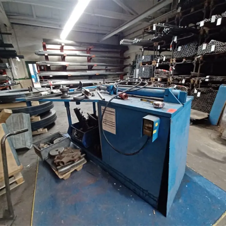 hydraulische Rohrbiegemaschine/ diverse Handwagen