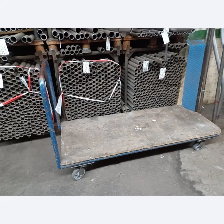 un équipement d'atelier bien entretenu ainsi que des machines de la société Hülsenbusch Apparatebau-6