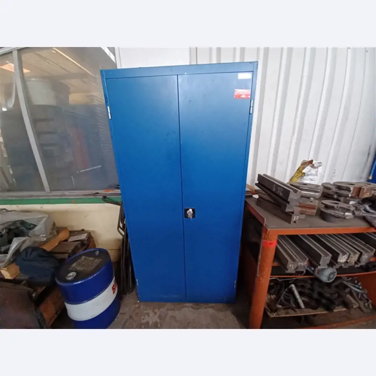 Dobře udržované dílenské vybavení a stroje z bývalé firmy Hülsenbusch Apparatebau.-5