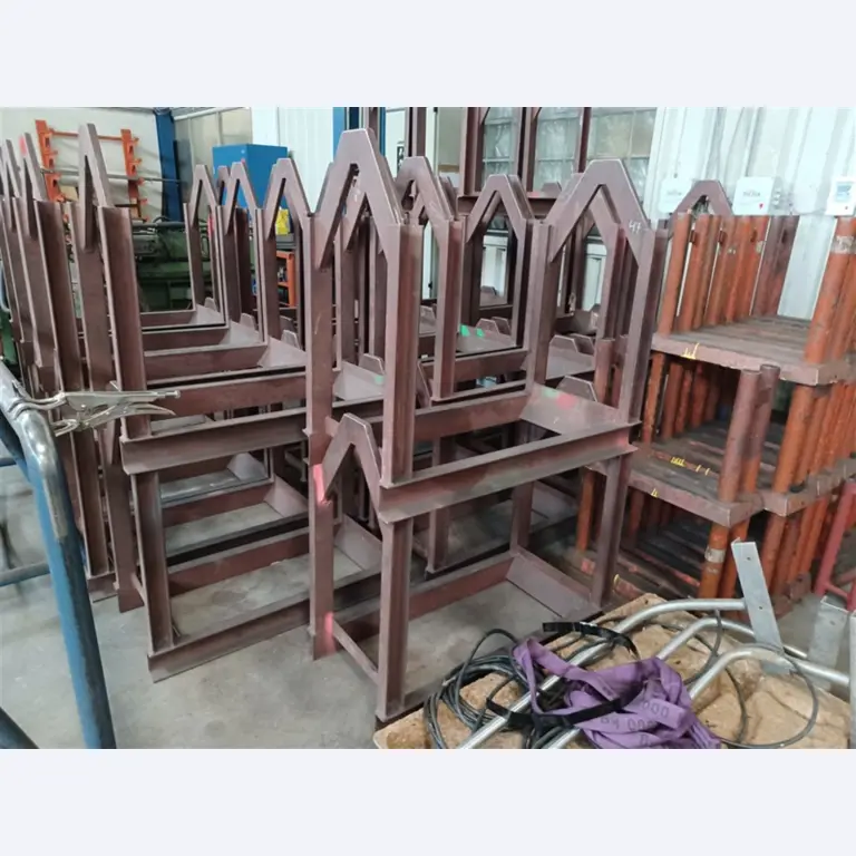 Dobře udržované dílenské vybavení a stroje z bývalé firmy Hülsenbusch Apparatebau.-2