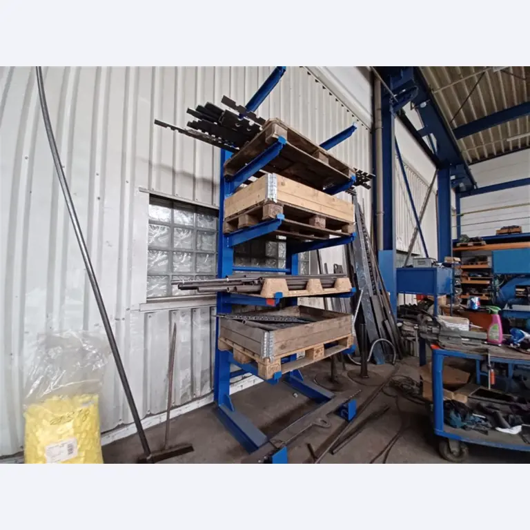 Goed onderhouden werkplaatsuitrusting en machines van Hülsenbusch Apparatebau-11