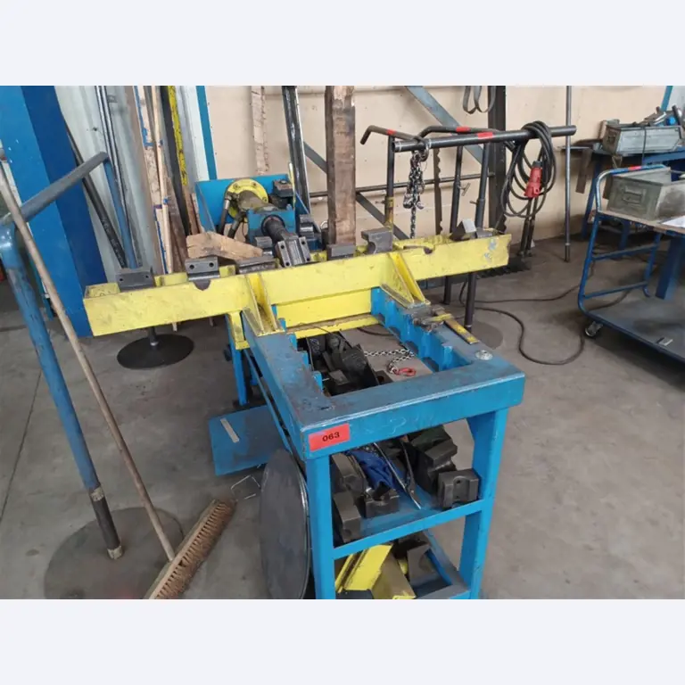 Goed onderhouden werkplaatsuitrusting en machines van Hülsenbusch Apparatebau-1